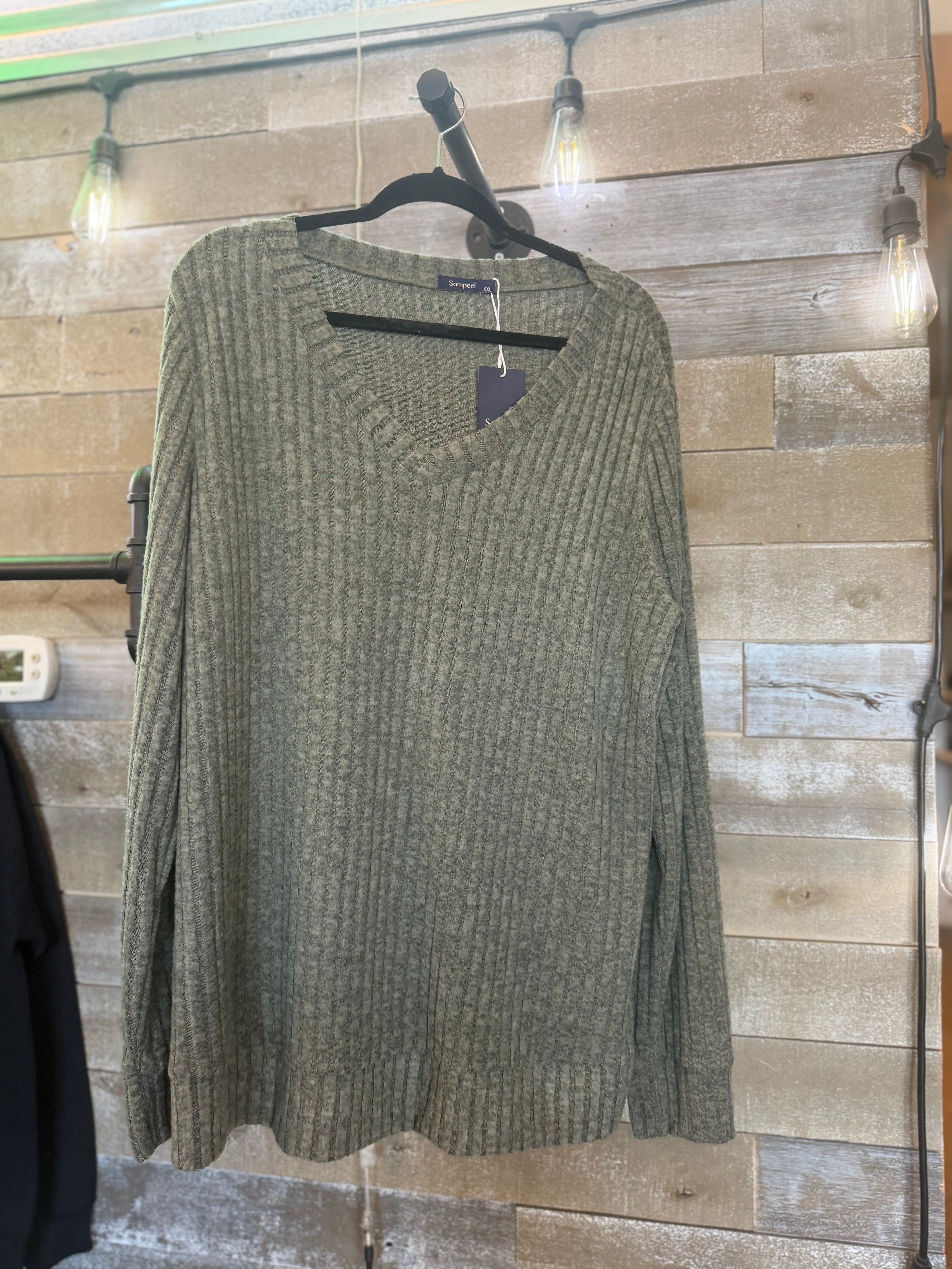 Automet Sweater